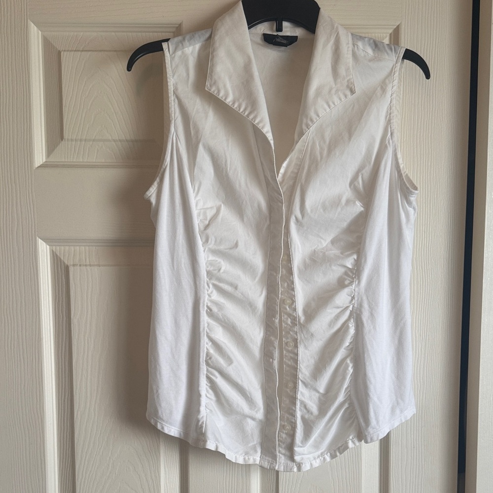 Alfani White Sleeveless Collared Blouse